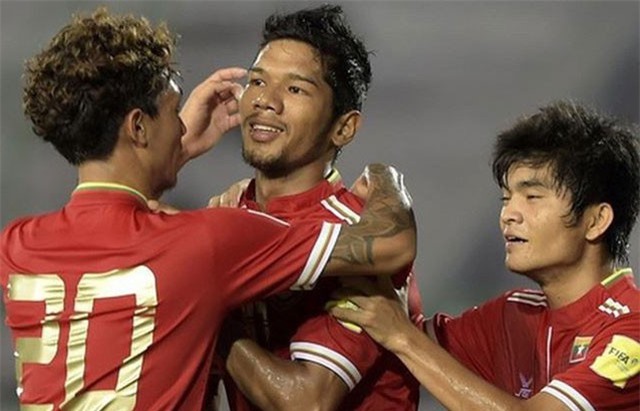 Đối thủ của ĐT Việt Nam mất 3 trụ cột tại AFF Cup 2018