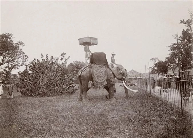 Nhung hinh anh de doi ve kinh thanh Hue nam 1896 - 1900-Hinh-11