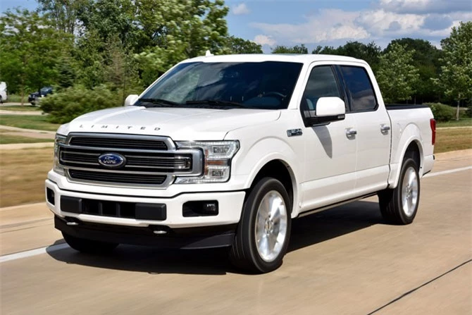 1. Ford F-Series (doanh số: 75.092 chiếc).