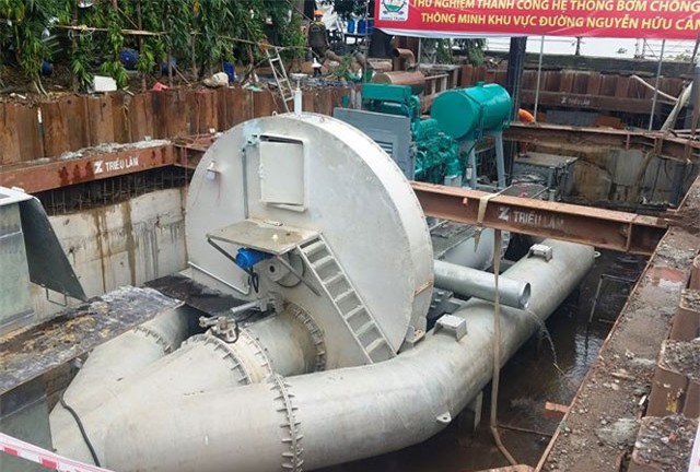 TP.HCM đưa mức giá thuê máy bơm chống ngập gần 9,9 tỷ đồng