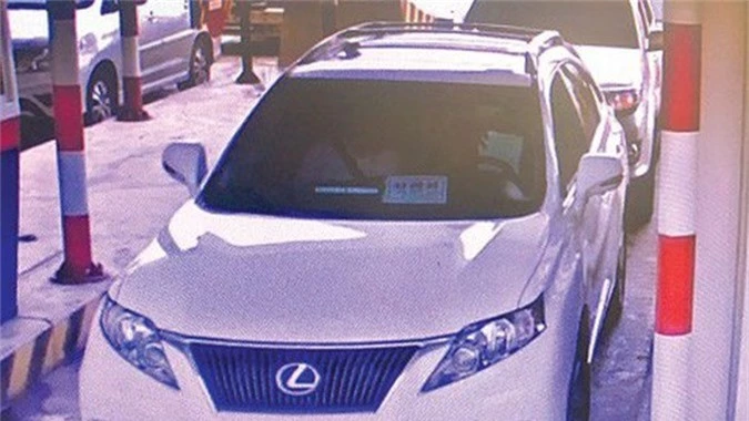 di lexus, cadilac nhung tron vai chuc nghin qua tram bot de… oai? hinh anh 1