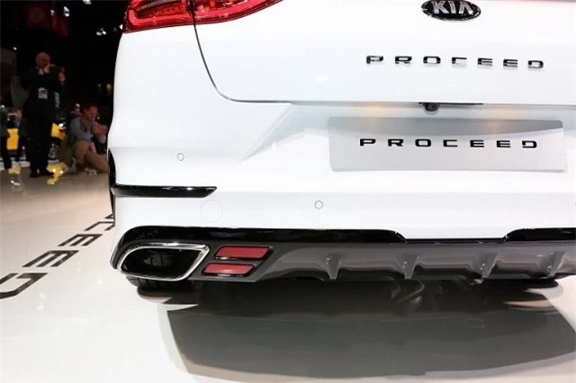 Kia ProCeed 