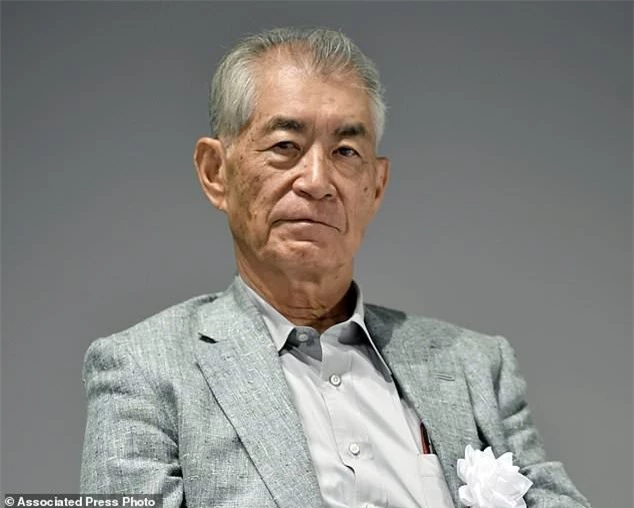 Chân dung Giáo sư Tasuku Honjo của Nhật Bản