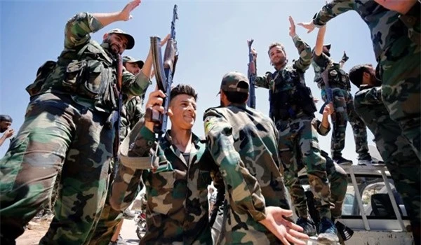 Quân đội Syria đánh sập tuyến phòng thủ và tiếp tế của IS ở Toloul al-Safa 