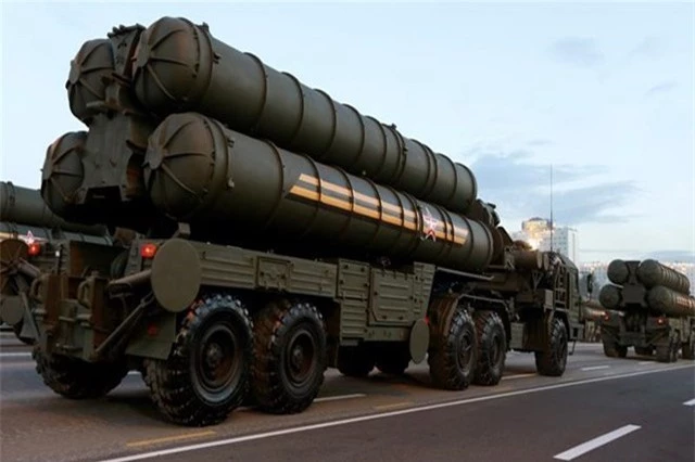 Tên lửa phòng không S-400. (Nguồn: Reuters).