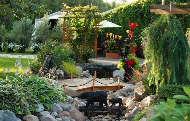 Cuộc gặp gỡ ở căn nhà giữa rừng tiết lộ bí mật của đại gia Hà Nội