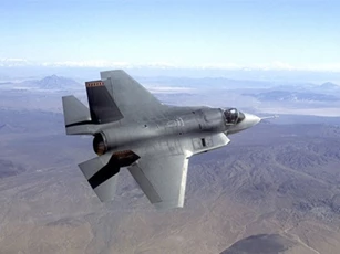 “Dồn dập” F-35 đổ về Trung Đông, Mỹ quyết “chơi rắn” S-300 của Nga