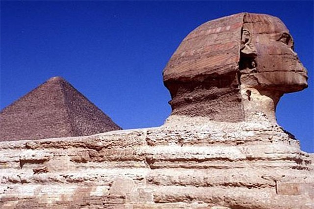 Phá hoại Kim tự tháp chỉ để chứng minh giả thuyết