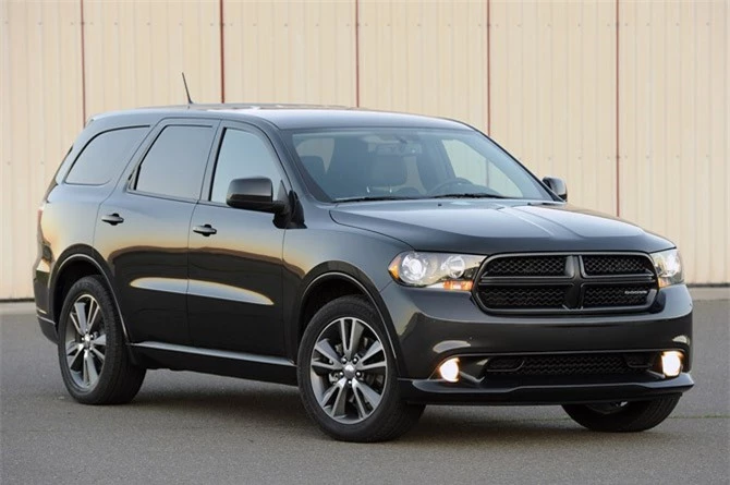 4. Dodge Durango 2019 (giá khởi điểm: 29.995 USD).