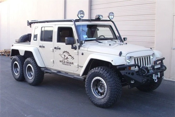 6. Southern Off Road Jeep Wrangler 6x6.