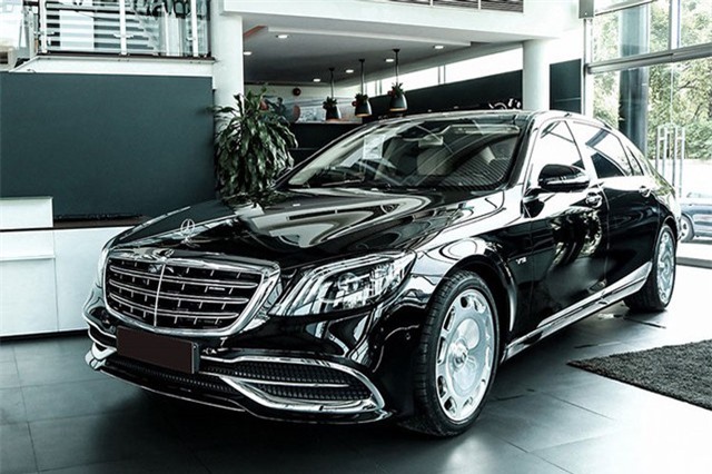 Cận cảnh Mercedes-Maybach S650 giá 16,2 tỷ ở Hà Nội