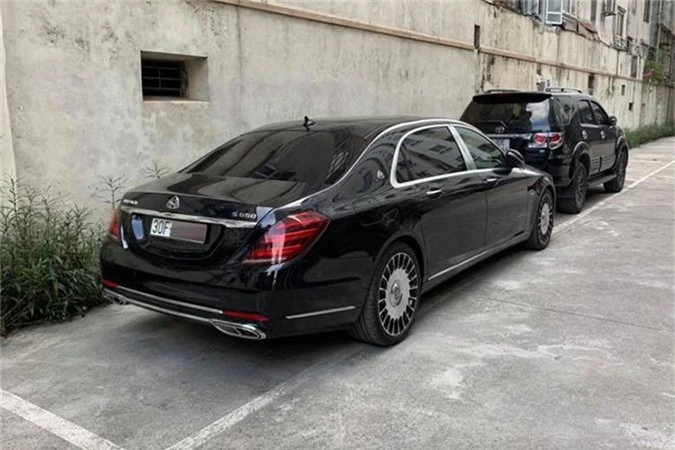 Can canh Mercedes-Maybach S650 gia 16,2 ty o Ha Noi-Hinh-3