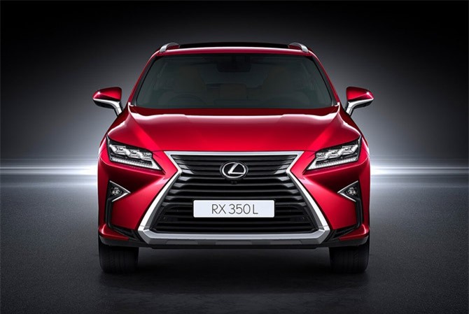 Lexus bổ sung thêm 2 mẫu xe mới tại Việt Nam, giá từ 4,090 tỷ