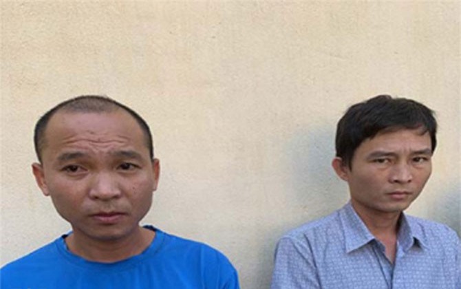 Khởi tố, bắt tạm giam 2 cán bộ tham nhũng