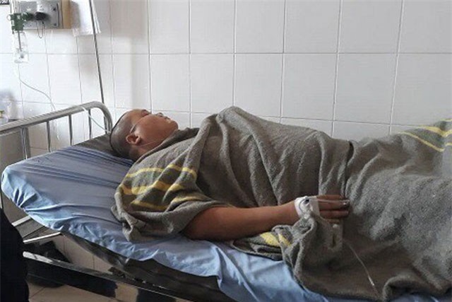 Hỗn chiến trong quán karaoke, 3 người bị thương