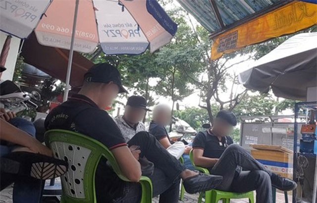 Nh&#x1EEF;ng th&#x1EE7; &#x111;o&#x1EA1;n kinh ho&#xE0;ng c&#x1EE7;a c&#xE1;c d&#x1ECB;ch v&#x1EE5; &#x111;&#xF2;i n&#x1EE3; thu&#xEA; (k&#x1EF3; 2)