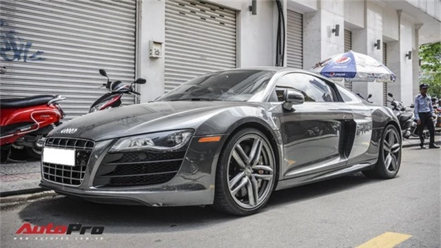 Audi R8 V10 số sàn - Siêu xe độc nhất Việt Nam và khó có chiếc thứ 2 - Ảnh 1.