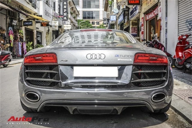 Audi R8 V10 số sàn - Siêu xe độc nhất Việt Nam và khó có chiếc thứ 2 - Ảnh 2.