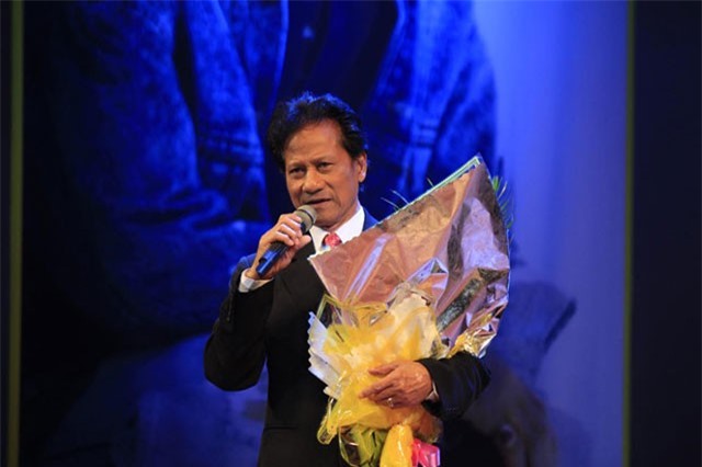 Chế Linh sốc vì bị tung tin đồn bất ngờ qua đời