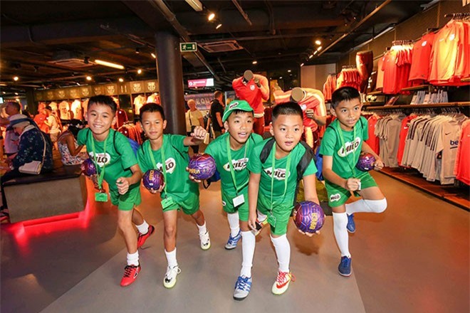 5 hạt giống bóng đá Việt tham gia tập huấn tại CLB Barcelona