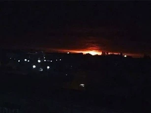 Nổ lớn kho vũ khí ở Ukraine, 1 vạn người phải sơ tán