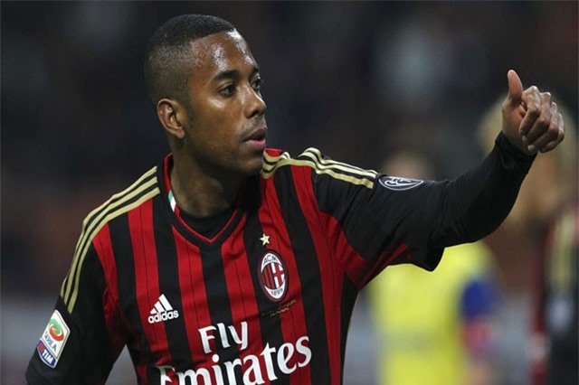 7 ngôi sao bóng đá dính "đại họa" vì hiếp dâm gái lạ