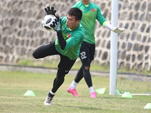 Tuyển Việt Nam săn vàng AFF Cup: Chắc chắn như thầy Park
