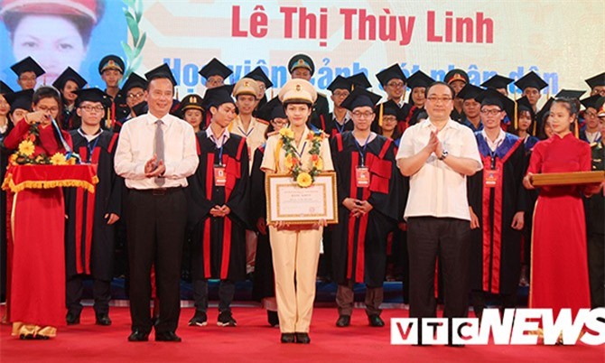 Thành tích đặc biệt của 88 thủ khoa tốt nghiệp xuất sắc năm 2018