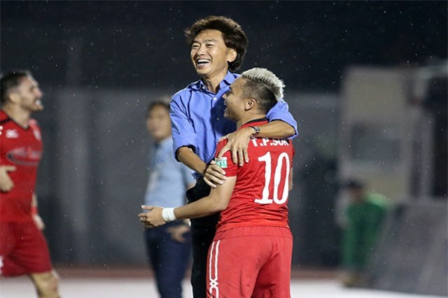 Cựu HLV đội tuyển Việt Nam đòi được bồi thường 4,7 tỷ đồng?