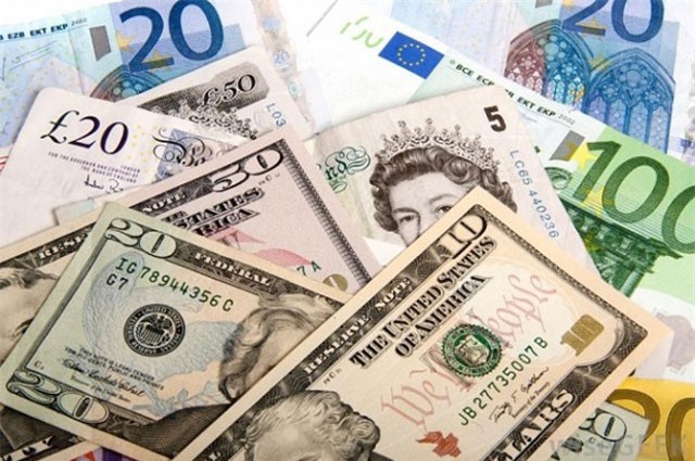 Tỷ giá ngoại tệ ngày 11/10: Euro vọt tăng, USD vẫn treo cao