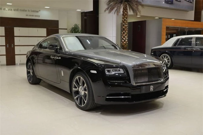 4. Rolls-Royce Wraith 2018 (giá: 320.500 USD).