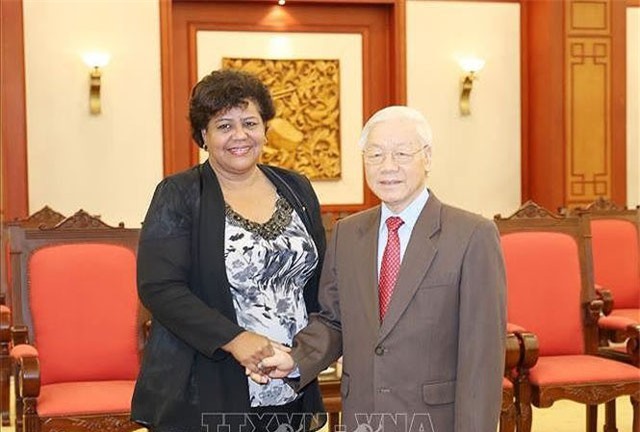 Tổng Bí thư Nguyễn Phú Trọng tiếp Đoàn Đảng Cộng sản Cuba