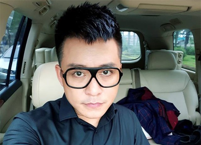 Tuấn Hưng sẽ tổ chức đêm nhạc mới sau khi show 'Ngựa hoang' bị huỷ