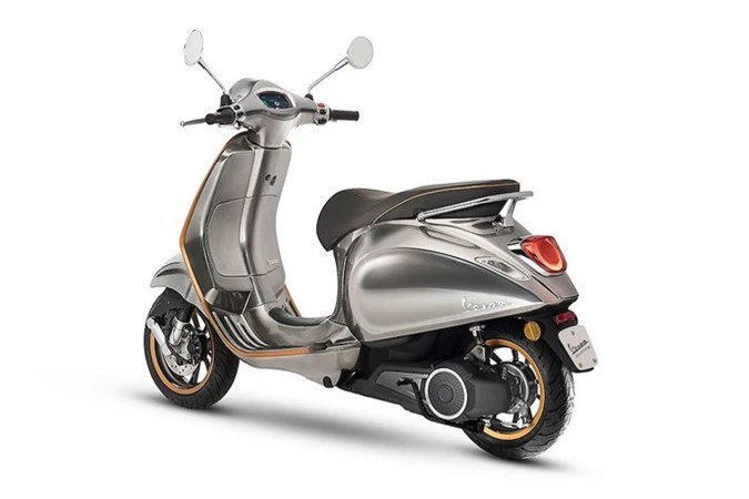 Vespa chay dien dau tien mo ban, gia hon 7.000 USD hinh anh 6