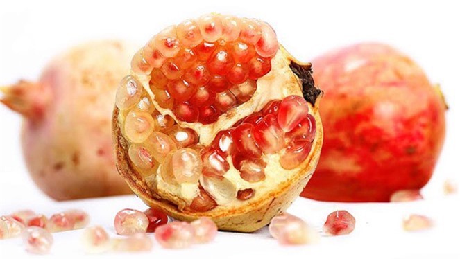 Lợi ích sức khỏe của vỏ quả lựu ít người biết