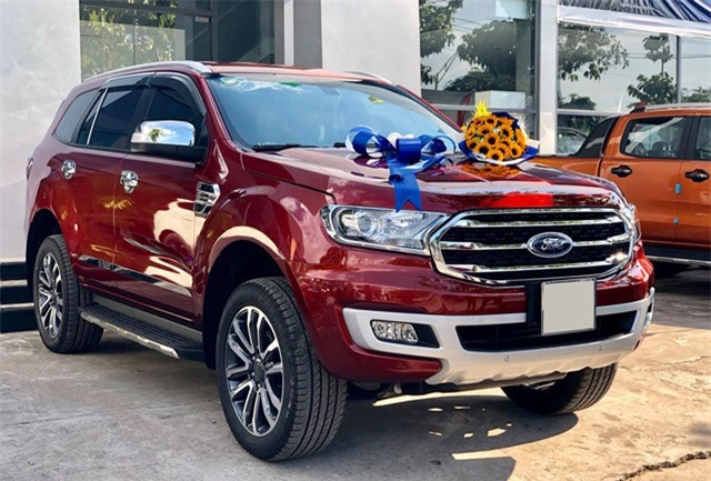 Ford, Toyota, Honda vẫn để đại lý bán xe 'bia kèm lạc' ở Việt Nam