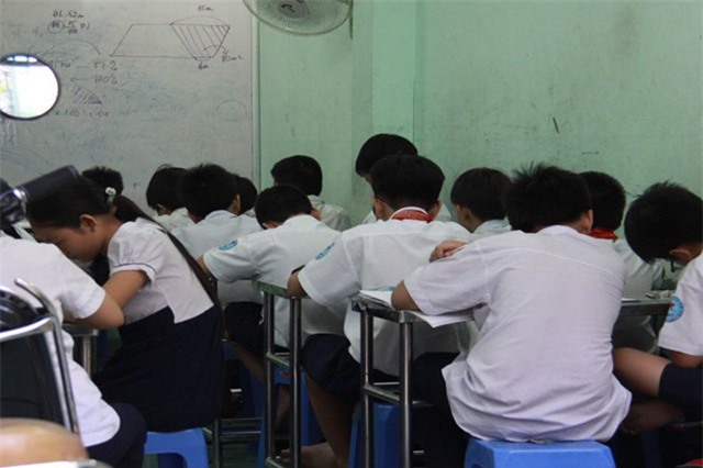 Kiểm tra đột xuất hoạt động dạy thêm học thêm, tư vấn du học