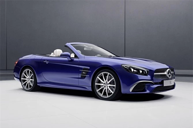 3. Mercedes-Benz AMG SL65 AMG 2018 (giá: 222.000 USD).