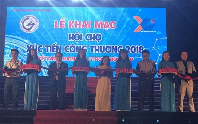Khai mạc Hội chợ Xúc tiến Công Thương TP.HCM năm 2018