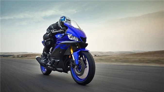 Yamaha YZF-R3 2019 so huu kieu dang moi, cai tien dong co hinh anh 1