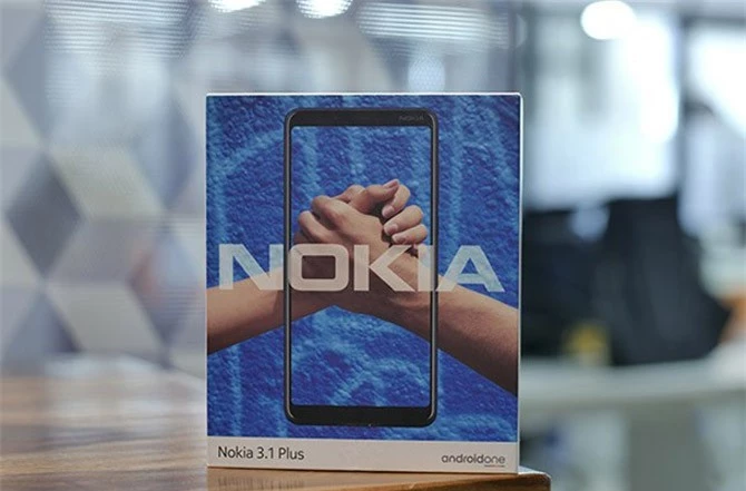 Hộp đựng Nokia 3.1 Plus.