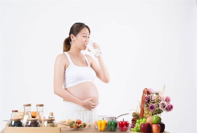 Những thực phẩm hại cả mẹ bầu và thai nhi