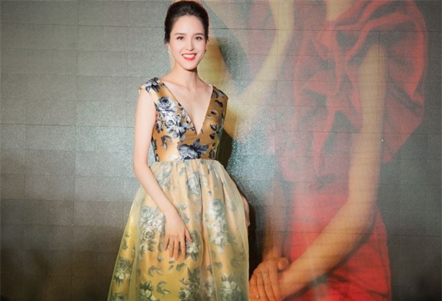 Á hậu Hoàng Anh lần đầu tiết lộ cuộc sống hôn nhân cùng chồng thiếu gia