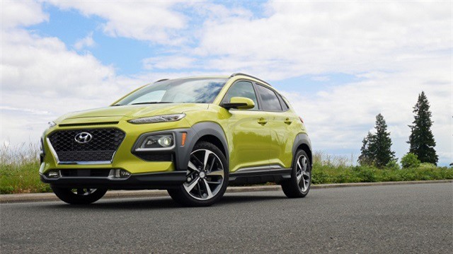 Hyundai Kona 2019 bổ sung gói công nghệ an toàn tiêu chuẩn, giá 466 triệu đồng
