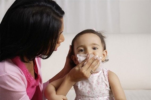 Chuyên gia chỉ cách cực hay phòng bệnh hô hấp cho trẻ khi giao mùa