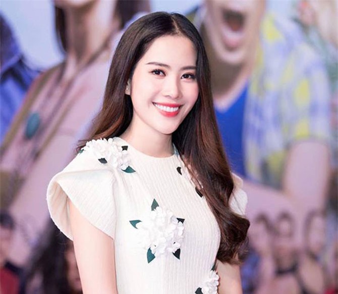 Ứng xử với tin đồn thế nào?