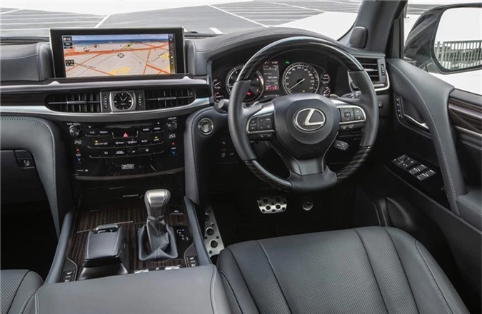 'Chuyen co mat dat' Lexus LX 570 S 2019 co gia gan 120.000 USD hinh anh 5