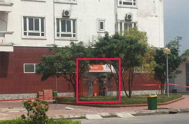 Nghi vấn cây ATM bị cài 4 thỏi mìn ở Quảng Ninh