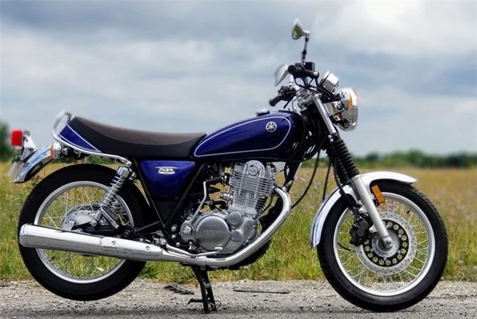 10. Yamaha SR400.