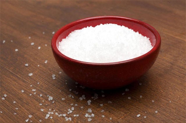 10 lợi ích sức khỏe của muối biển được khoa học chứng minh, không dùng hàng ngày thật phí